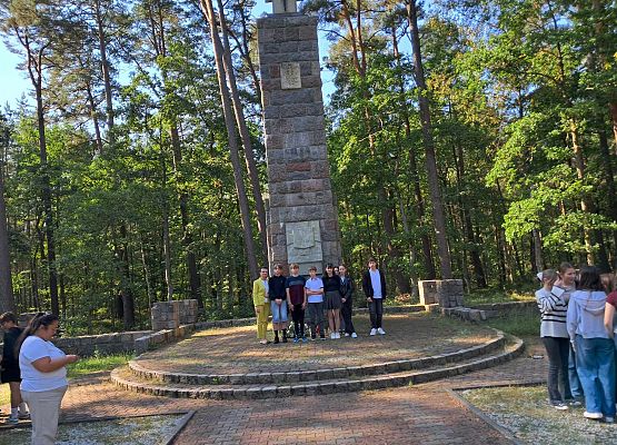 Żywa lekcja historii na temat Zbrodni w Lesie Piaśnickim