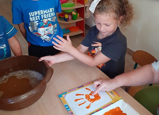 Grafika 7: NOWY ROK W PRZEDSZKOLU