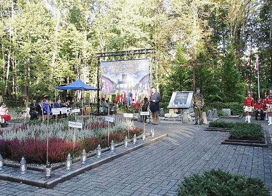 Uroczystości - 79 Rocznica Marszu Śmierci więźniów KL Stutthof w Krępie Kaszubskiej.