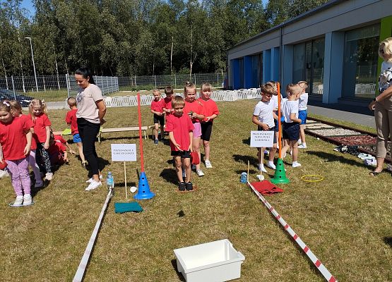 Grafika 6: Przedszkolna olimpiada sportowa