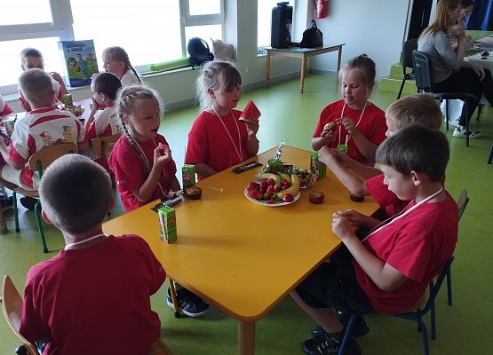 Grafika 9: Przedszkolna olimpiada sportowa