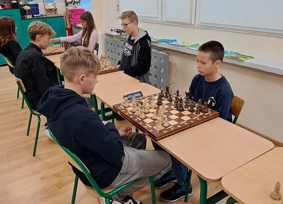 Grafika 2: FINAŁ POWIATOWY W SZACHACH DRUŻYNOWYCH