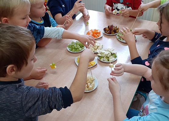 Grafika 11: SMACZNIE I ZDROWO