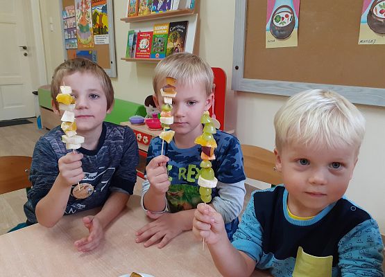 Grafika 14: SMACZNIE I ZDROWO