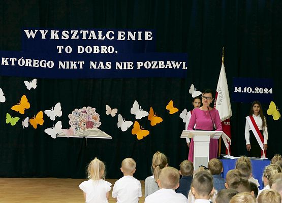 Uroczystość z okazji Dnia Nauczyciela w szkolew Garczegorzu.