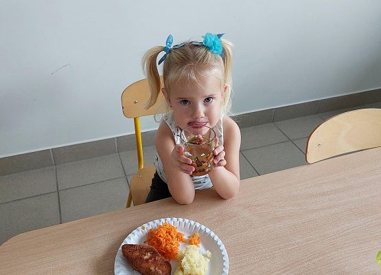 Grafika 4: JESIEŃ NA ZDROWO