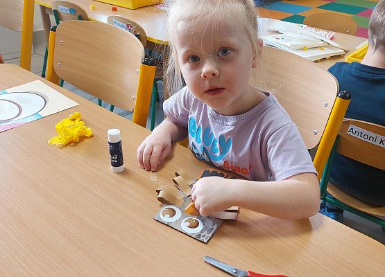 Grafika 15: KOLOROWA JESIEŃ