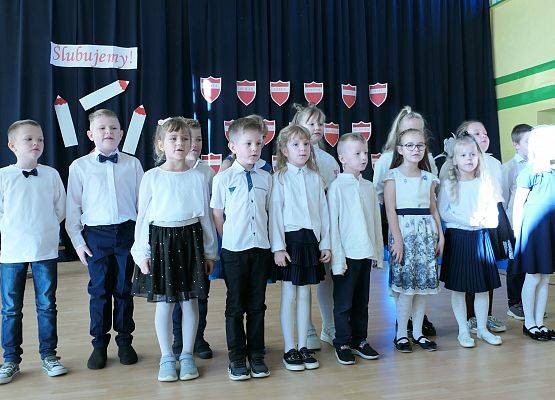 Ślubowanie klas pierwszych w Zespole Szkół w Garczegorzu 18.10,2024 rok.