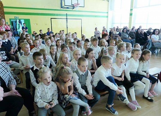 Grafika 14: ŚLUBOWANIE UCZNIÓW KLASY PIERWSZEJ