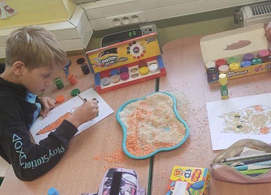 Grafika 10: ŻYWA LEKCJA W KLASIE II a