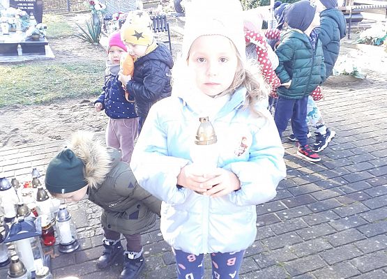 Z wizytą na cmentarzu