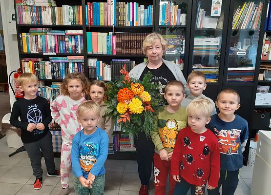 Grafika 5: PAMIĘTAMY, ODWIEDZAMY