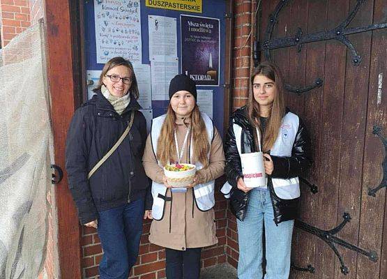 Grafika 2: BUDUJEMY HOSPICJUM