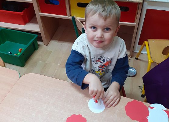 Młodsza grupa przy pracy