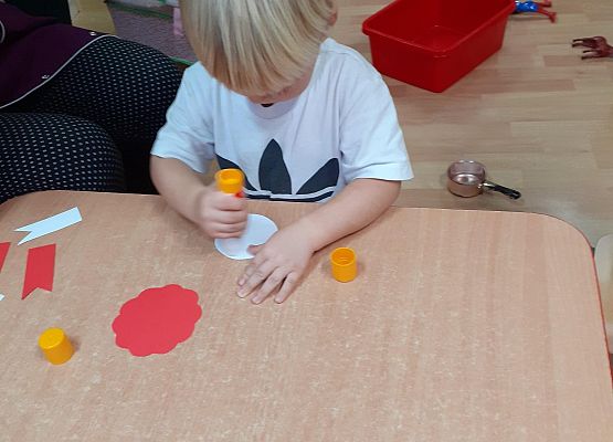 Młodsza grupa przy pracy