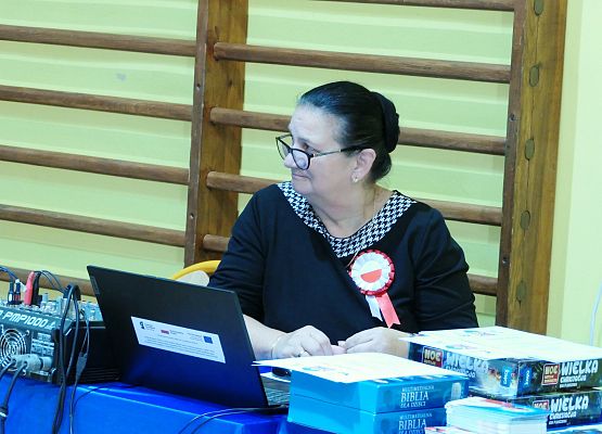 Uroczystość 11 listopada w ZS w Garczegorzu.