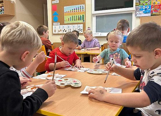 Grafika 1: Polskie legendy i sławni Polacy