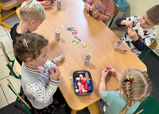 Grafika 14: Polskie legendy i sławni Polacy