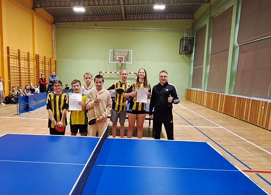 Podwójne Wicemistrzostwo Powiatu w Tenisie Stołowym Dziewcząt i Chłopców w ramach Igrzysk Dzieci