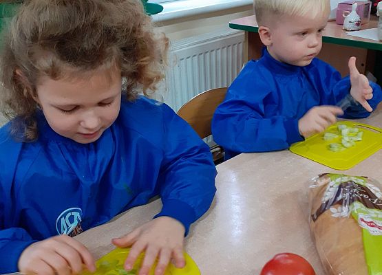 Grafika 5: SMACZNIE I ZDROWO (ciąg dalszy)