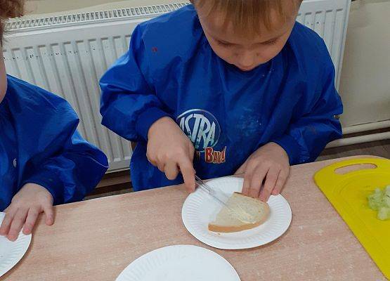 Grafika 12: SMACZNIE I ZDROWO (ciąg dalszy)