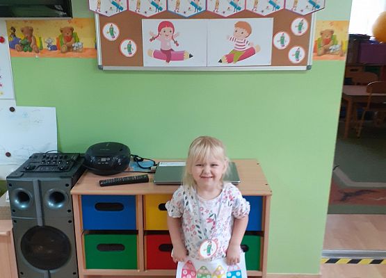 Dzień Kredki w młodszej grupy