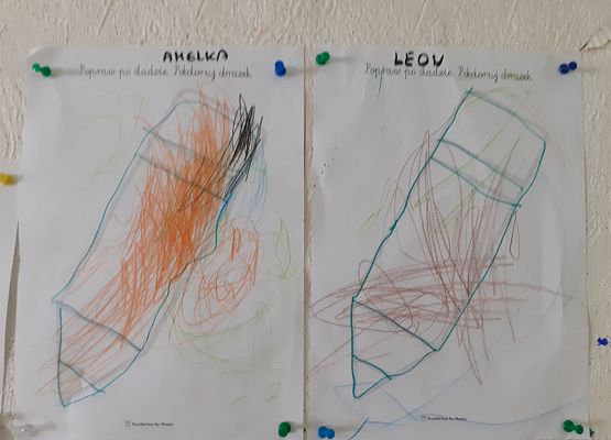 Dzień Kredki w młodszej grupy