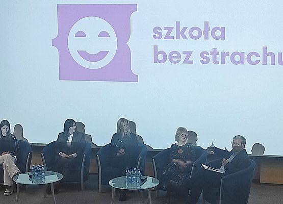 Konferencja z p ministrą B_Nowacką w Słupsku.