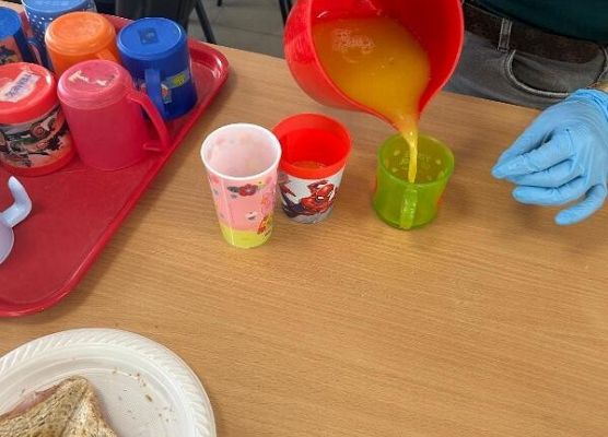 Grafika 20: URZĄDZENIA ELEKTRYCZNE DAWNIEJ I DZIŚ