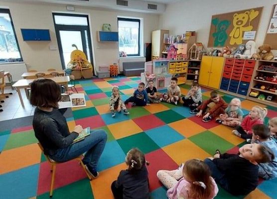 Grafika 5: DZIEŃ MISIA W PRZEDSZKOLU W JANOWICACH