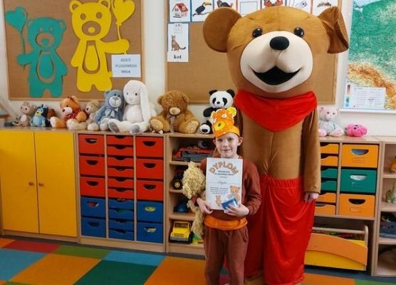 Grafika 25: DZIEŃ MISIA W PRZEDSZKOLU W JANOWICACH