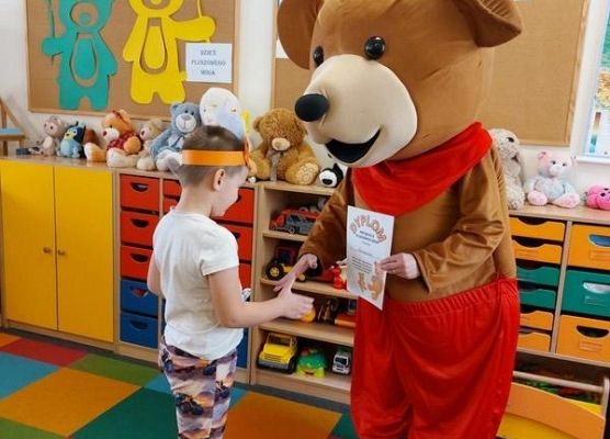 Grafika 28: DZIEŃ MISIA W PRZEDSZKOLU W JANOWICACH