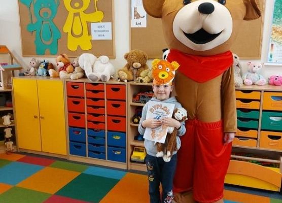 Grafika 33: DZIEŃ MISIA W PRZEDSZKOLU W JANOWICACH