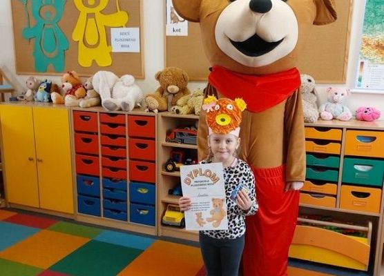 Grafika 38: DZIEŃ MISIA W PRZEDSZKOLU W JANOWICACH