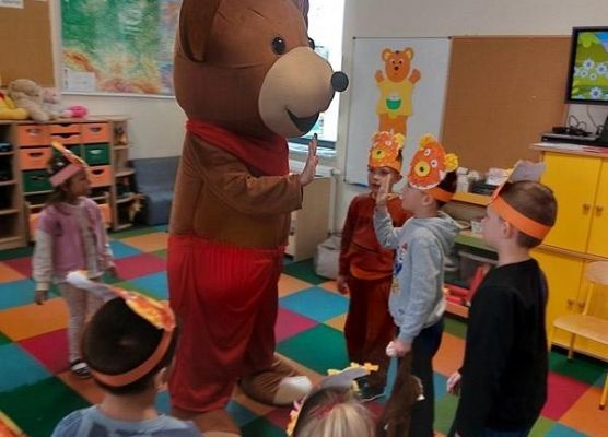 Grafika 47: DZIEŃ MISIA W PRZEDSZKOLU W JANOWICACH