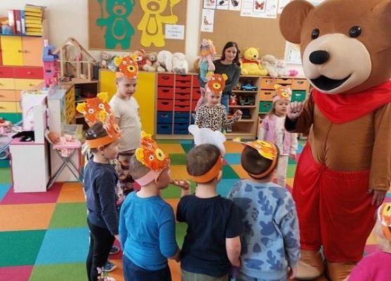 Grafika 48: DZIEŃ MISIA W PRZEDSZKOLU W JANOWICACH