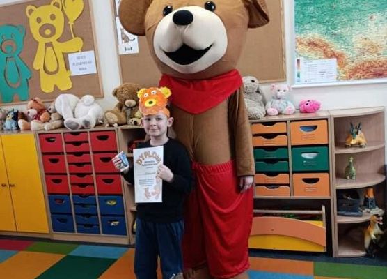 Grafika 51: DZIEŃ MISIA W PRZEDSZKOLU W JANOWICACH