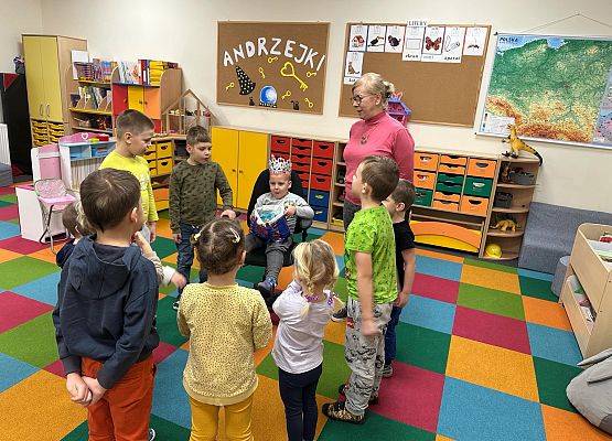 Grafika 1: SOLENIZANCI PAŹDZIERNIKA I LISTOPADA