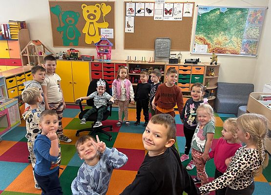 Grafika 7: SOLENIZANCI PAŹDZIERNIKA I LISTOPADA