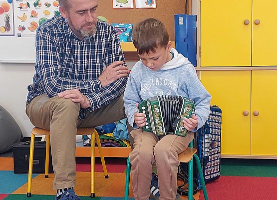 Grafika 5: ZAJĘCIA Z RYTMIKI