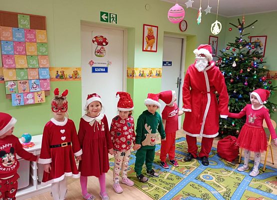 Grafika 9: Mikołaju, Mikołaju co Ty robisz w naszym kraju ?