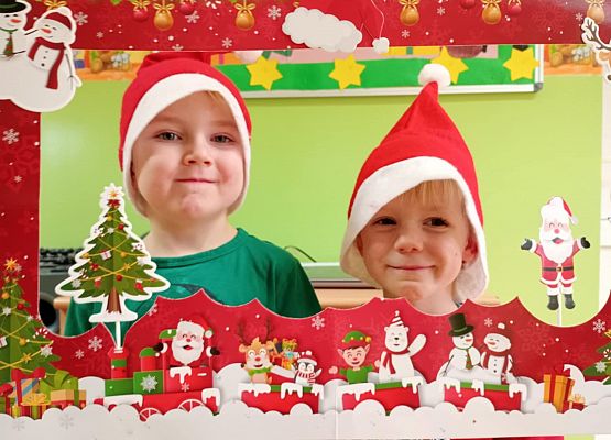 Grafika 7: Mikołajkowa galeria