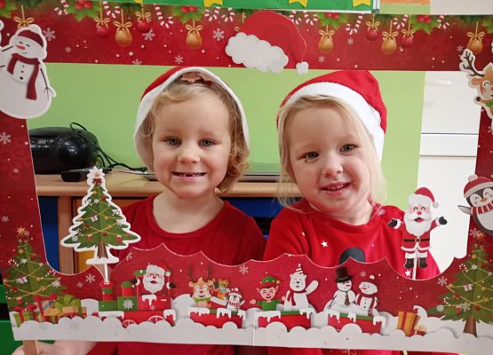 Grafika 9: Mikołajkowa galeria