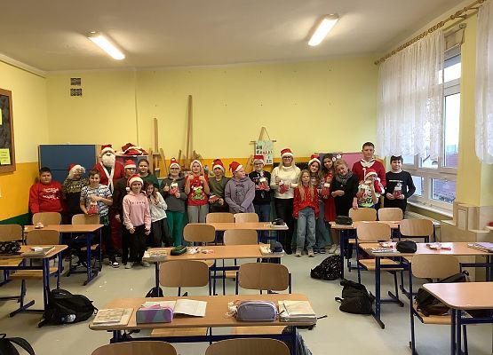 Mikołajki w Szkole Podstawowej - Garczegorze 06_12_2024r.