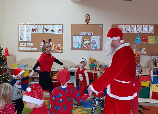 Grafika 36: SO ZA RADOŚĆ - TAKI GOŚĆ, GŁOŚNO WOŁA: ,,HO, HO, HO!"