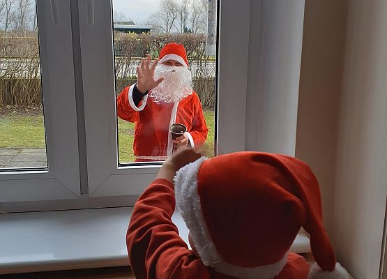 Grafika 42: SO ZA RADOŚĆ - TAKI GOŚĆ, GŁOŚNO WOŁA: ,,HO, HO, HO!"