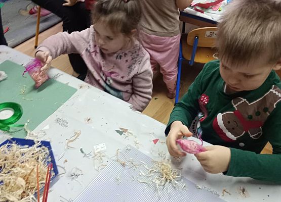 Grafika 3: Świąteczne warsztaty.