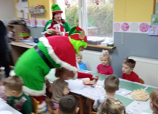 Grafika 5: Świąteczne warsztaty.