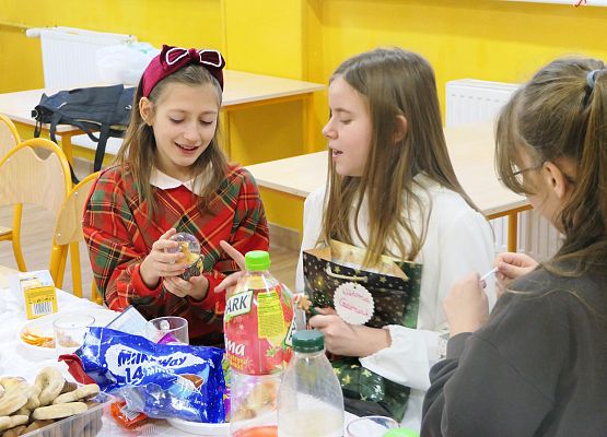 Wigilia i Jasełka w Zespole Szkół w Garczegorzu grudzień 2024 rok.