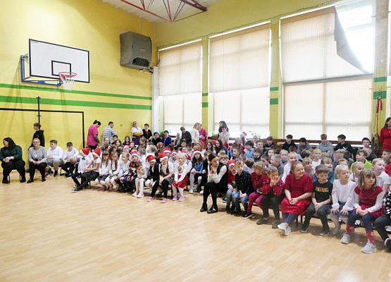 Wigilia i Jasełka w Zespole Szkół w Garczegorzu grudzień 2024 rok.